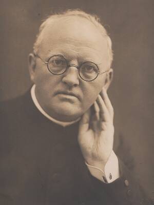 Dr. Johannes Maring